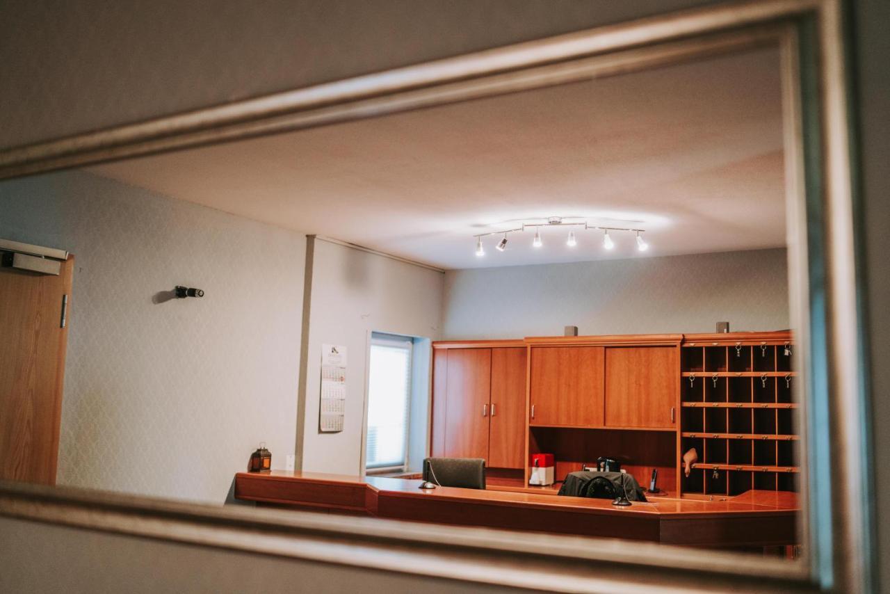 Astheimer Schloesschen Требур Экстерьер фото